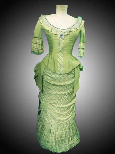 Location robe tournure 1900 Location de costumes